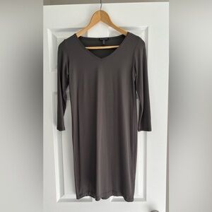 Eileen Fisher Petite 3/4 sleeve Heather Grey V-Neck Jersey Shift Dress, Size PP